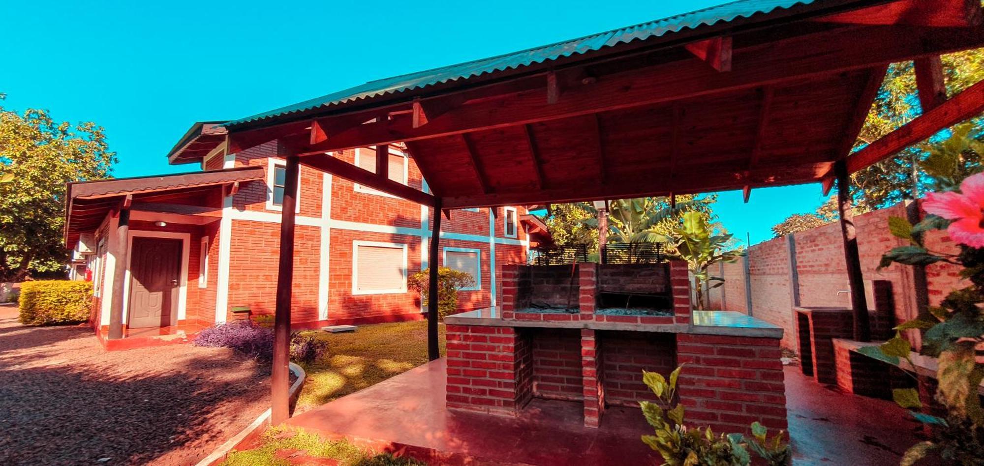 El Manantial De Iguazu Villa Puerto Iguazu Exterior photo